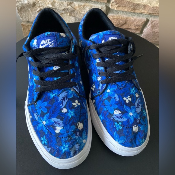 Nike SB Satire Canvas Skateboarding Sneakers in Blue Floral - Mens Size 11 - Picture 3 of 9
